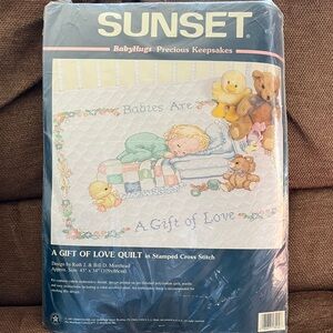 Sunset BabyHugs Precious Keepsakes Quilt - Multicolor